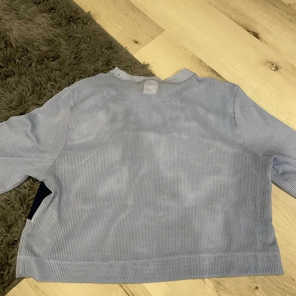 Nike Cropped Mesh Tee - Picture 4 of 4